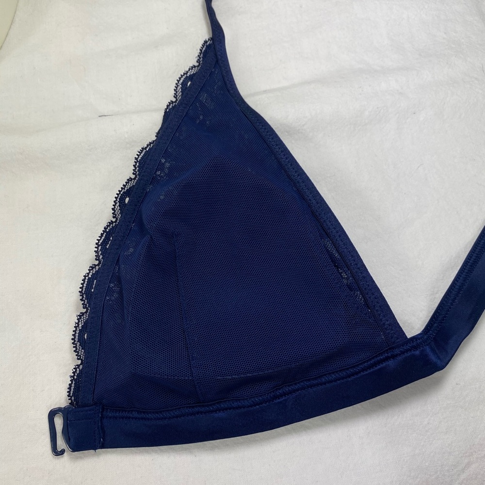 VS Blue Racerback Front Close Bra - Picture 6 of 6